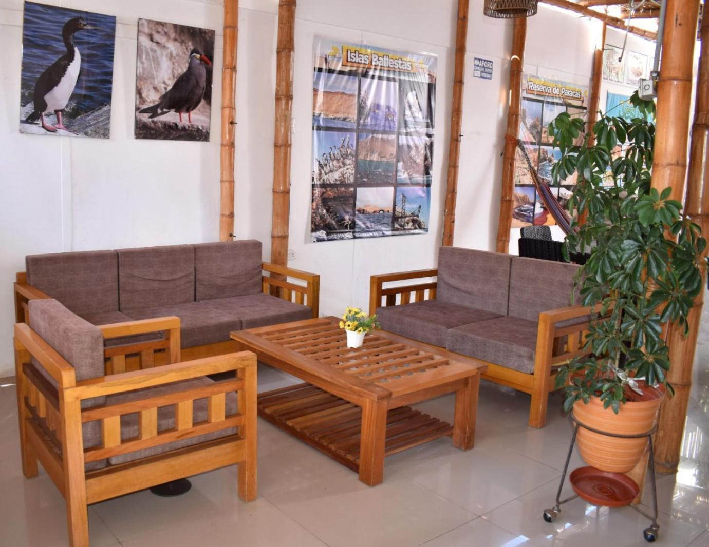 Hospedaje El Buen Samaritano ปารากัส ภายนอก รูปภาพ
